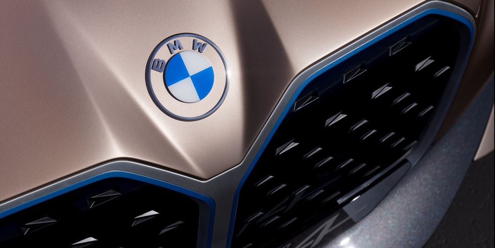 New BMW logo